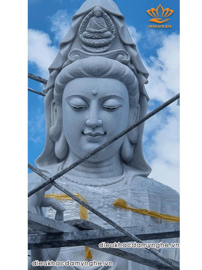 Lắp Tượng Quan Âm Bồ Tát Đứng Cao 6 Mét Tại Chùa Phước Bảo – Lâm Đồng