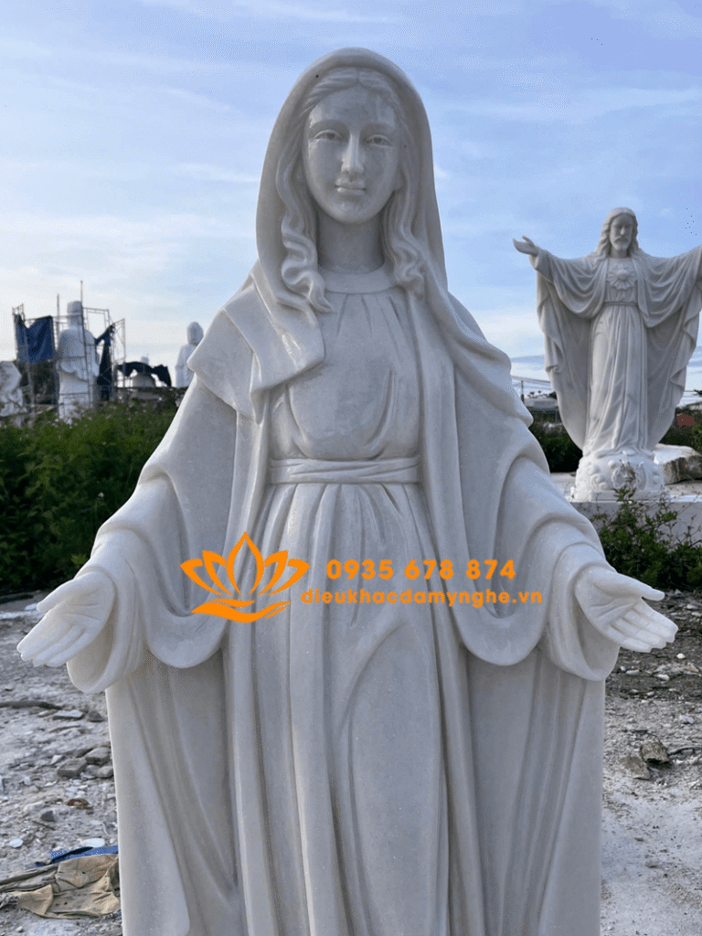 tuong duc me ban on bang da size nho