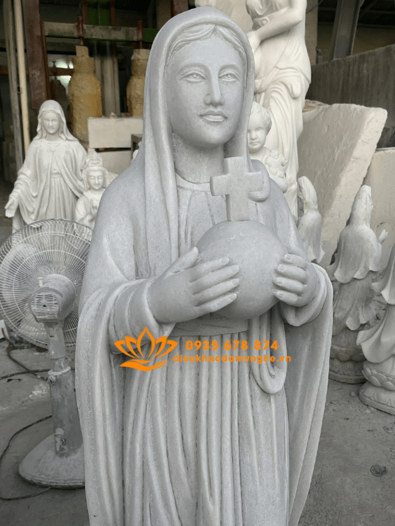 tuong duc me hoa binh da cam thach dep