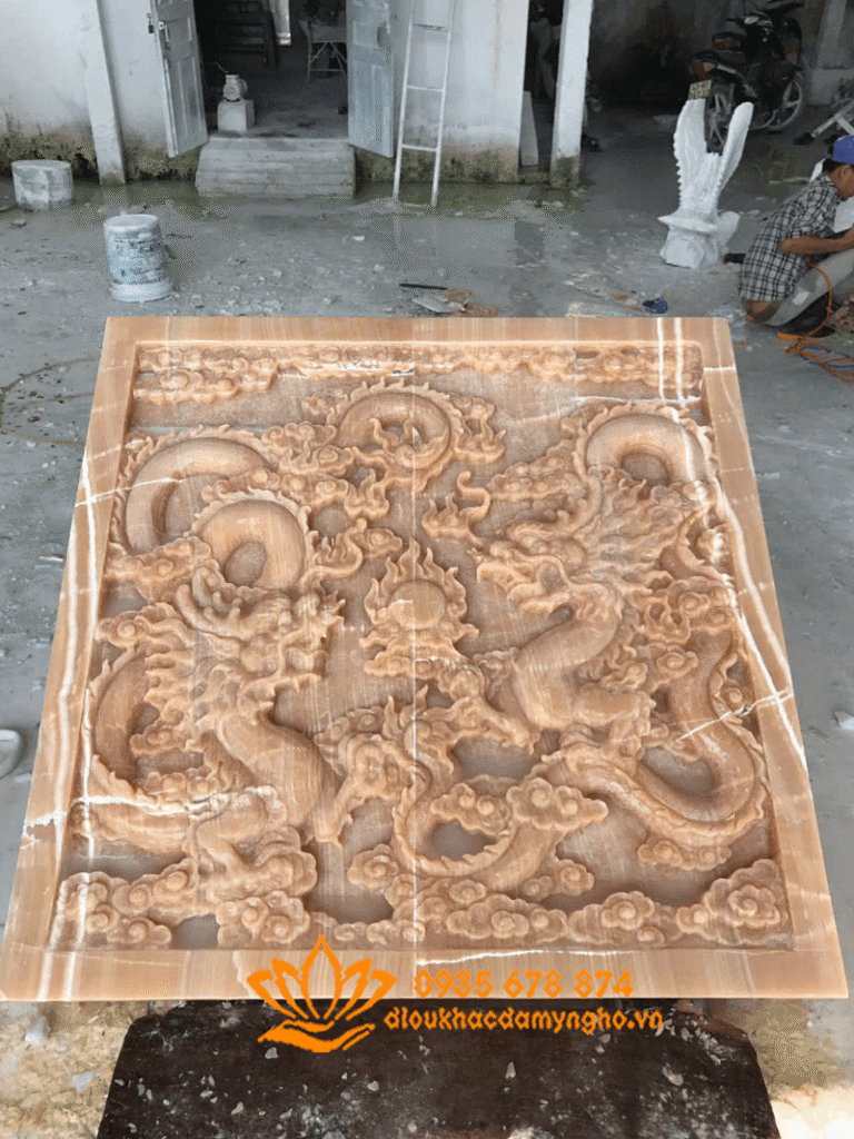 tranh phu dieu da cap rong vang