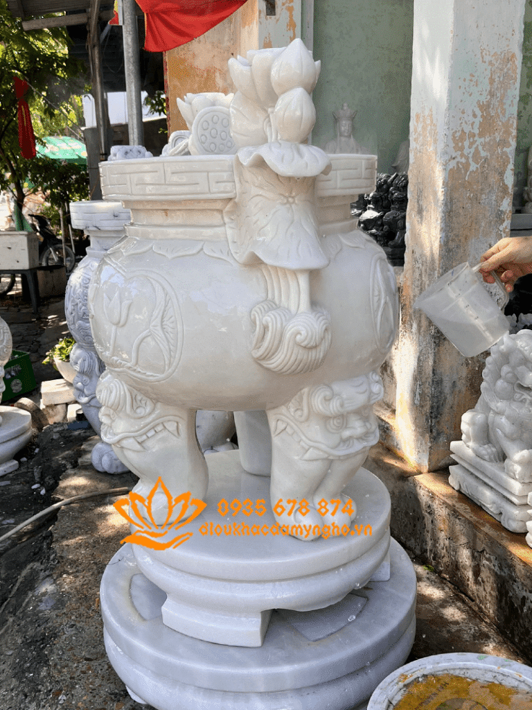 lu huong da cham khac hoa sen