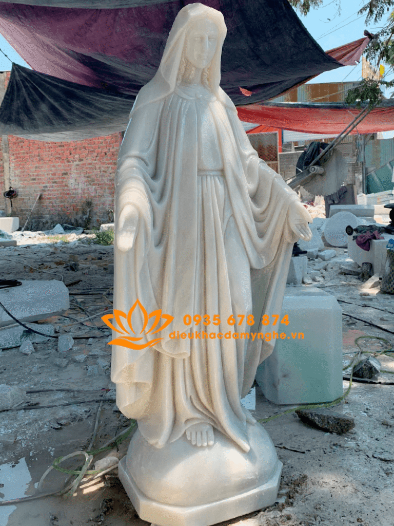 ban tuong duc me ban on dep