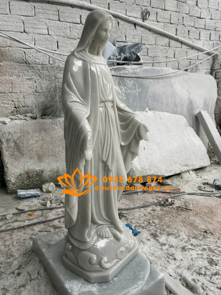 tuong duc me ban on size nho tho tong nha