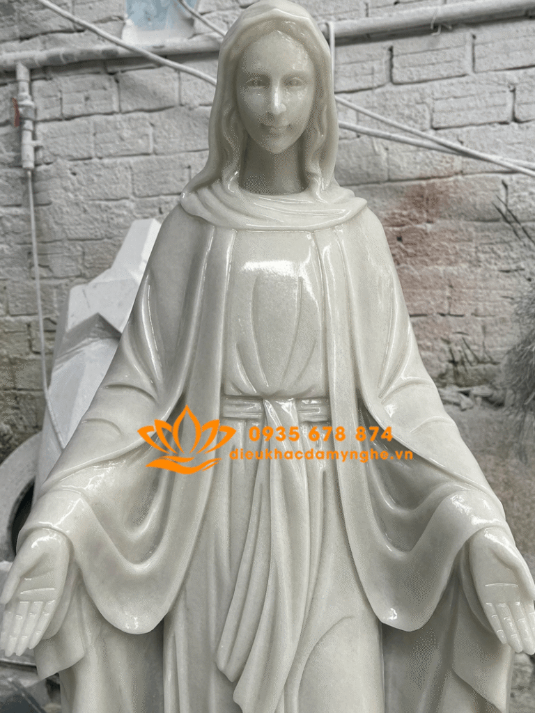 tuong duc me ban on bang da nguyen khoi