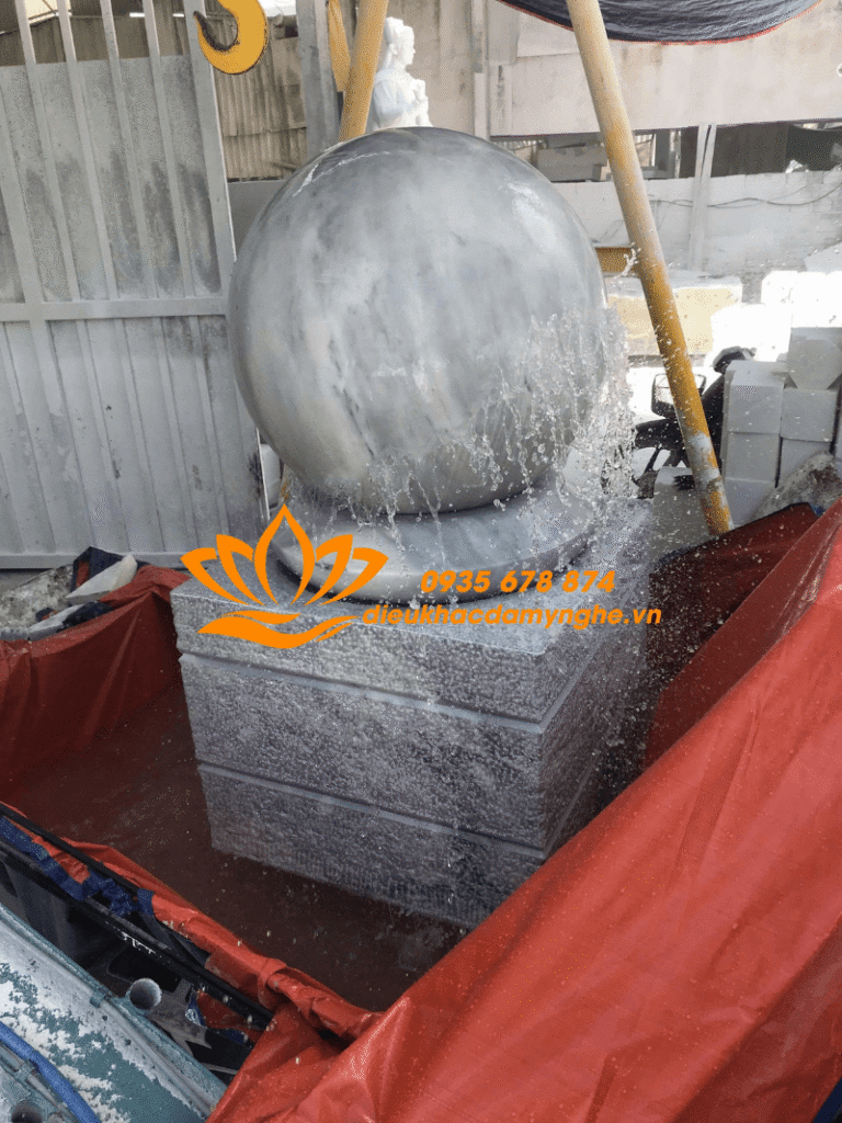 dai phun nuoc phong thuy de san vuon dep phong thuy luan bang da xam