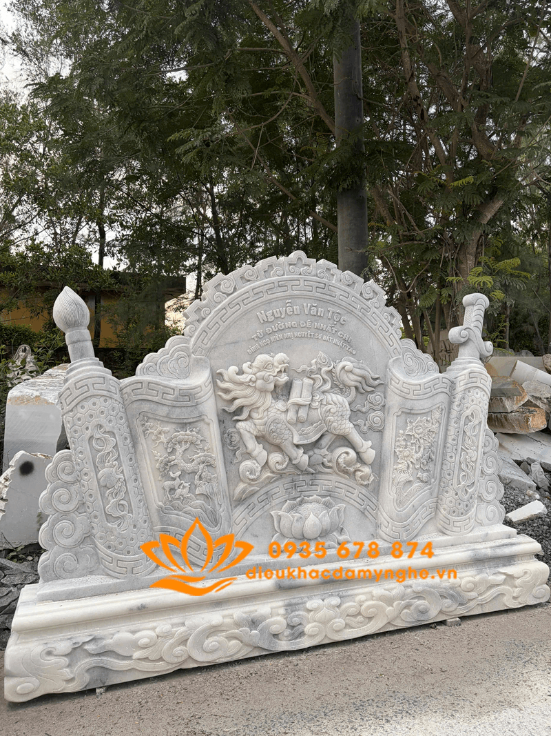 Cuốn Thư Đá Trang Trí Nhà Thờ Tộc Đẹp Tại Đà Nẵng
