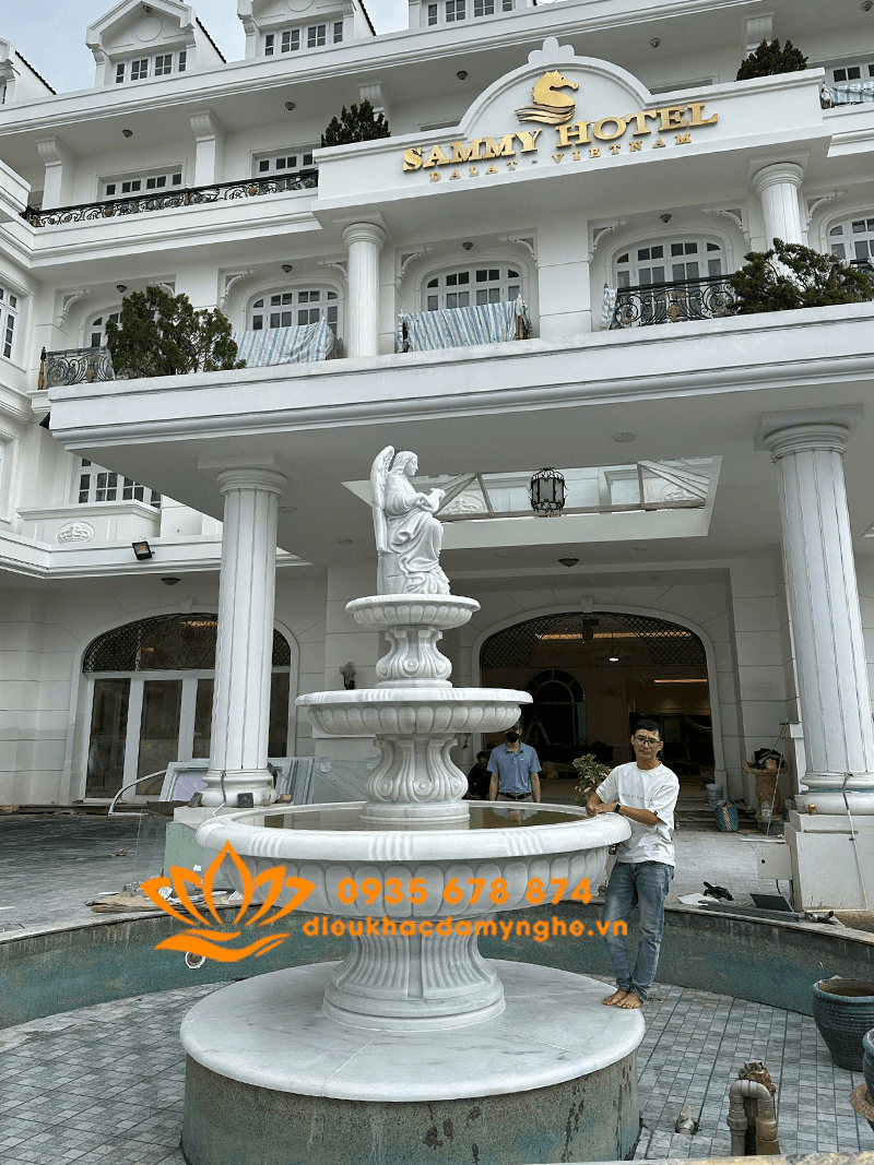 Thi Công Đài Phun Nước Thiên Thần Cao 3 Mét Bằng Đá Trắng Nguyên Khối