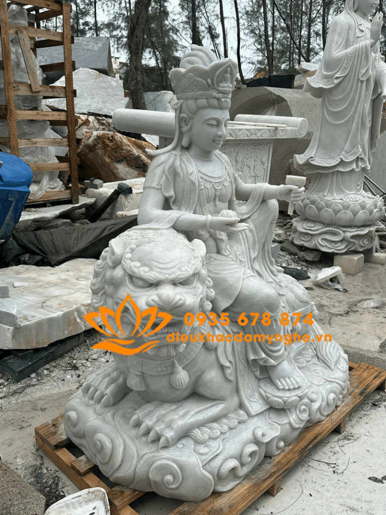 tuong van thu pho hien dep tai da nang